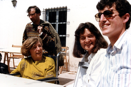 Ana Mari con otros compañeros en el Maset viejo.